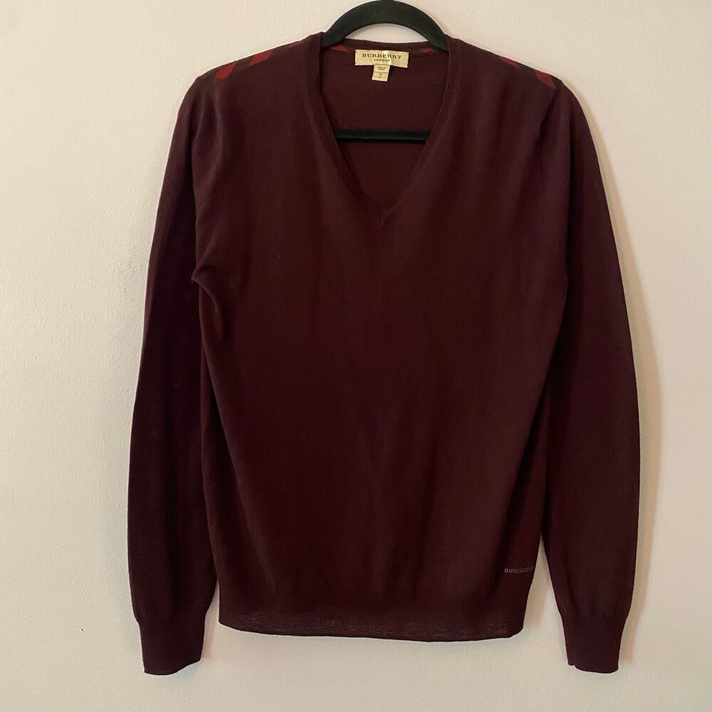Burberry London Plum Purple 100% Merino Wool V-neck Sweater Men's size Small